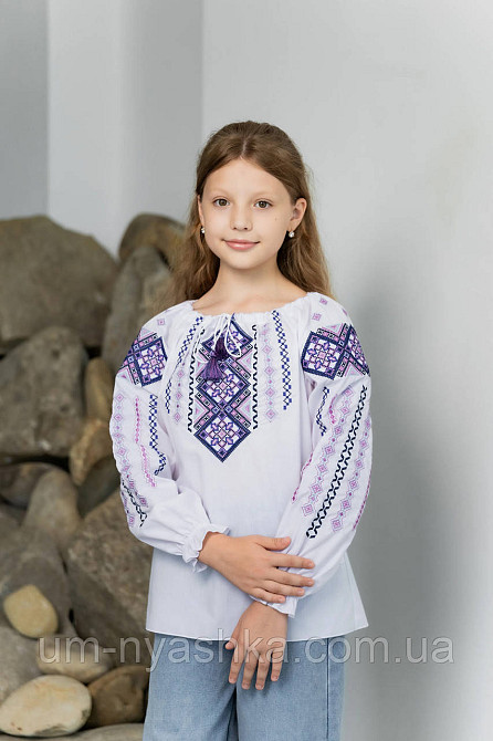 Дитяча вишиванка Гануся із фіолетовою вишивкою Кривий Ріг - фото 2