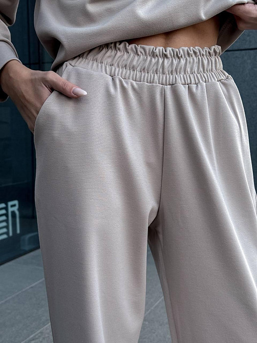 Жіночий базовий прогулянковий костюм на осінь щільний джерсі Беж, 42/44 Одеса - фото 2