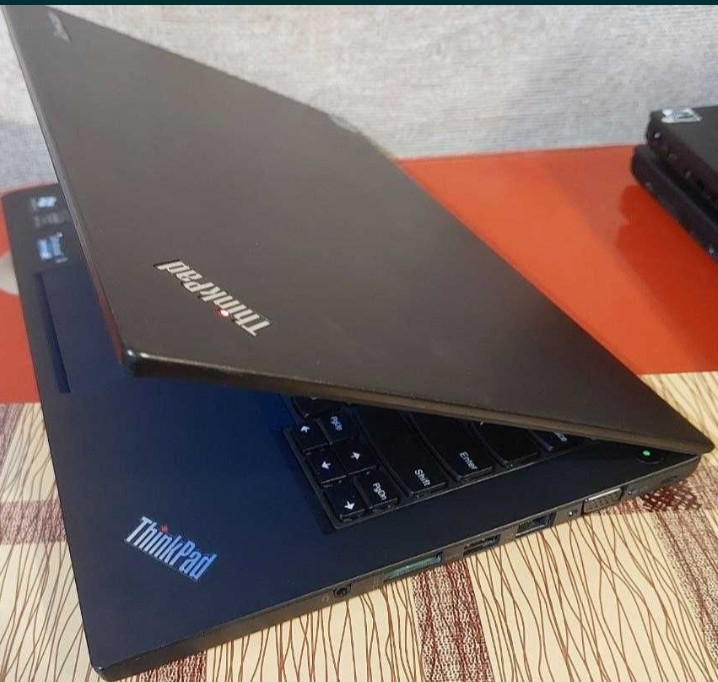 Ноутбук Lenovo Think Pad T440S/ HD+/ CORE 15-4300u / 8Gb./ SSD256Gb. Київ - фото 2