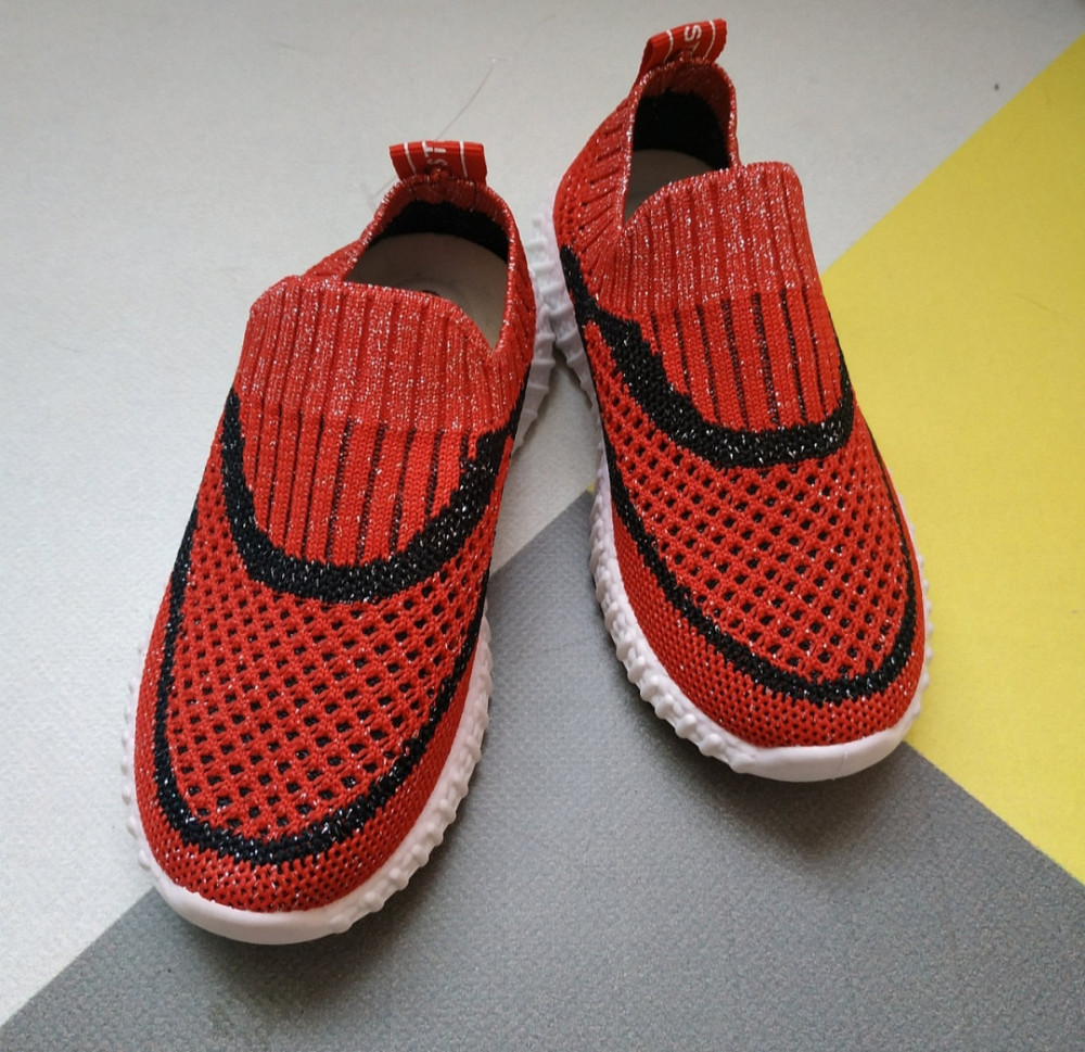 Кросівки спортивні текстильні 27 Київ - фото 1