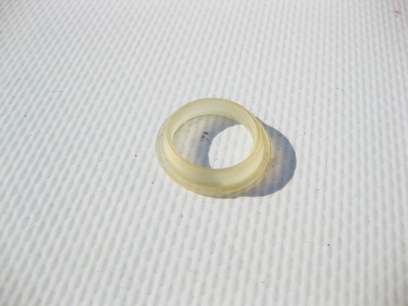 Mercedes-Benz  A2215420051 Кільце ущільнювача датчика парктроніка E-Class W211 W212 C207 GL X164 ML W164 GLK X204 CLS C219 GL GLS X166 Одеса - фото 1