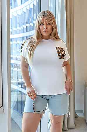 Жіноча футболка з леопардовими вставками "Esme" оптом від виробника | Норма| Розпродаж моделі Білий, 46-48 Київ