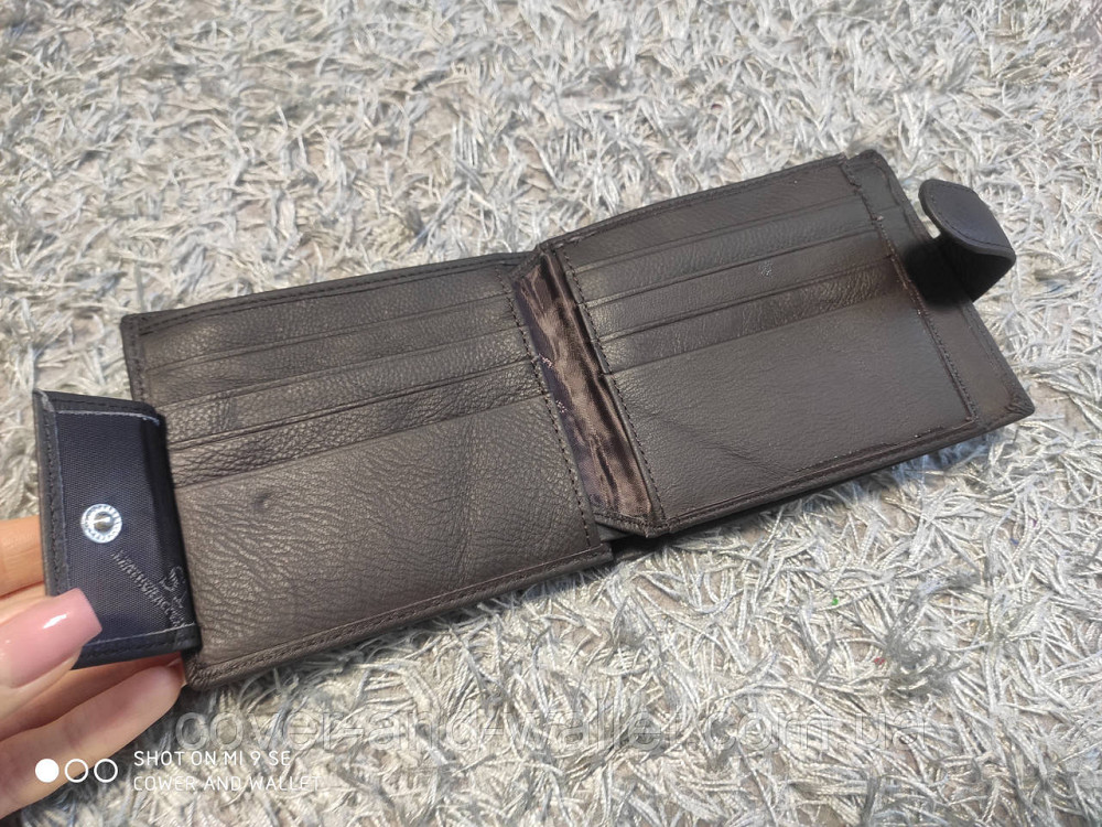 Мужское портмоне из высококачественной кожи коричневого цвета на кнопке Boston Киев - изображение 3
