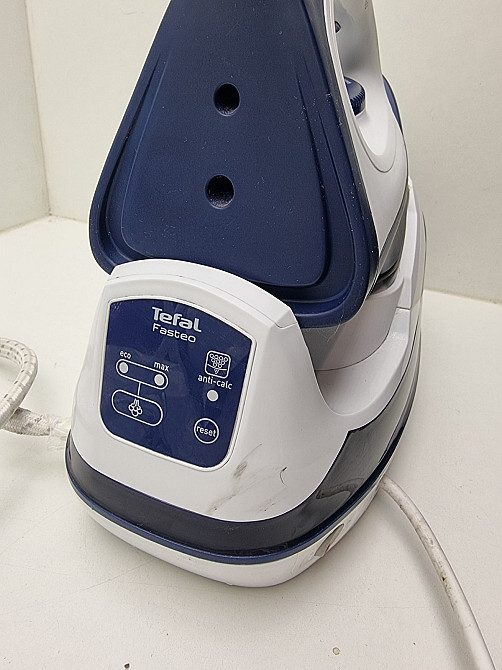Праска з парогенератором Tefal Fasteo SV6020 ( товар вживаний) Луцк - изображение 7