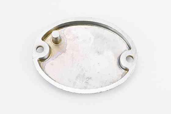 Кришка (овальна, метал) правої кришки двигуна, хром (РІЗНІ написи) Киев