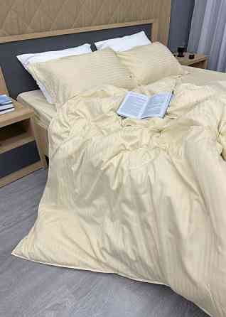 Комплект постільної білизни Страйп-сатин Полуторний з простирадлом на резинці 140х200х25, підковдра 150х220, 2 наволочки 70х70 Молочний (88-209) Київ
