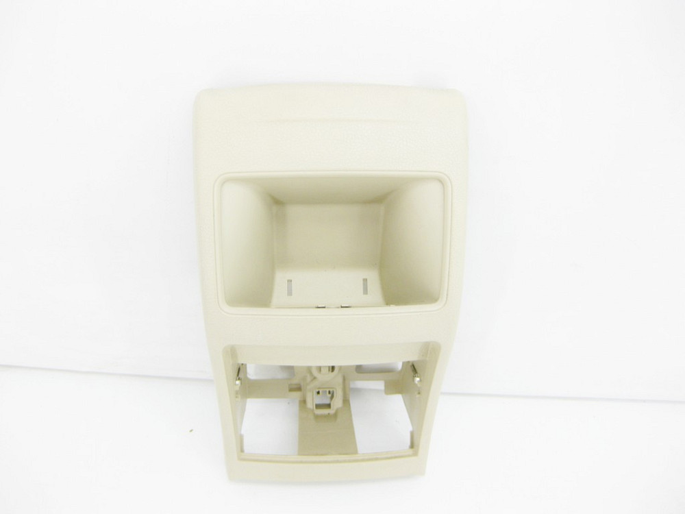 Mercedes-Benz  A1766803201 8L36 Декоративна накладка торця підлокітника ззаду під попільничку CLA Shooting Brake X117 CLA C117 A-class W176 Одеса - фото 1