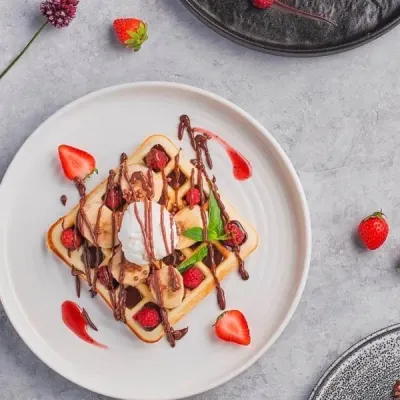 Тарілка By Bone Helix з бортом 90° 23 см (HL-23-RD) Вінниця