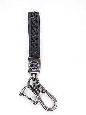 Брелок для ключів плетінь з карабіном Toyota Вінниця