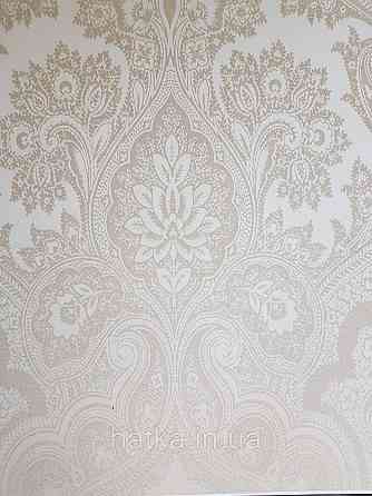 Шпалери вінілові на флізеліні AS creation Garda 1.06Х10.05 класика вензелю великі бежеві молочні срібло Київ