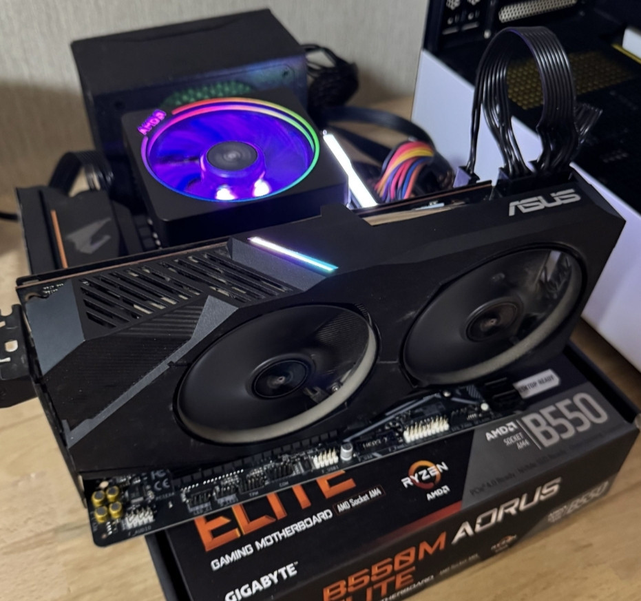 Видеокарта ASUS RX 5700 8Gb. GDDR6. Киев - изображение 2