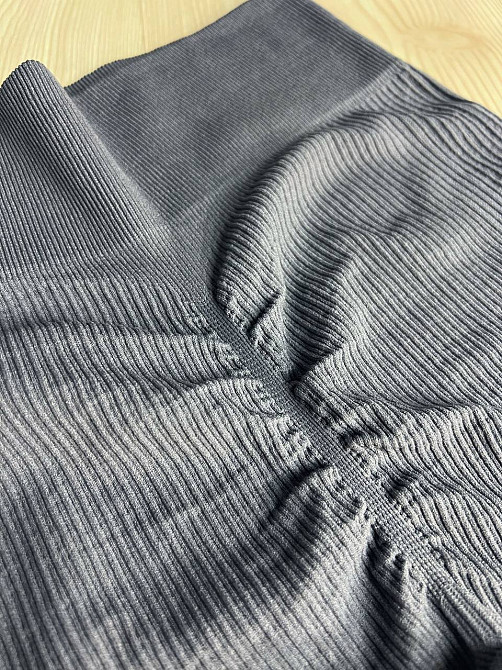 Шорти жіночі Kenalin 0412 велосипедки лосини в рубчик пуш-ап широкий пояс середня довжина one size, сірий, one size Київ - фото 11