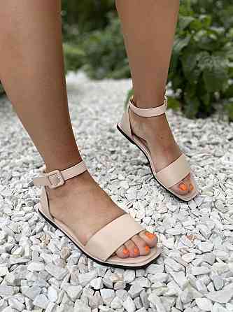 Loretta Бежеві босоніжки літні жіночі на низькому ходу з еко-шкіри LORETTA Z118-3 р. 36-41 36 Коломыя