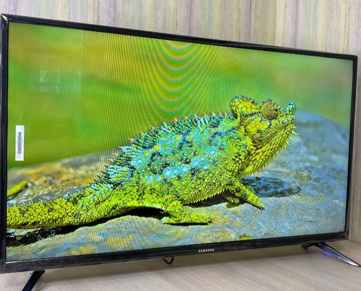 Крутой Телевизор: Samsung 39