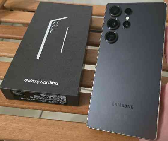 Новий на гарантії повний рік Samsung Galaxy S25 ultra 12/256 GB. Київ