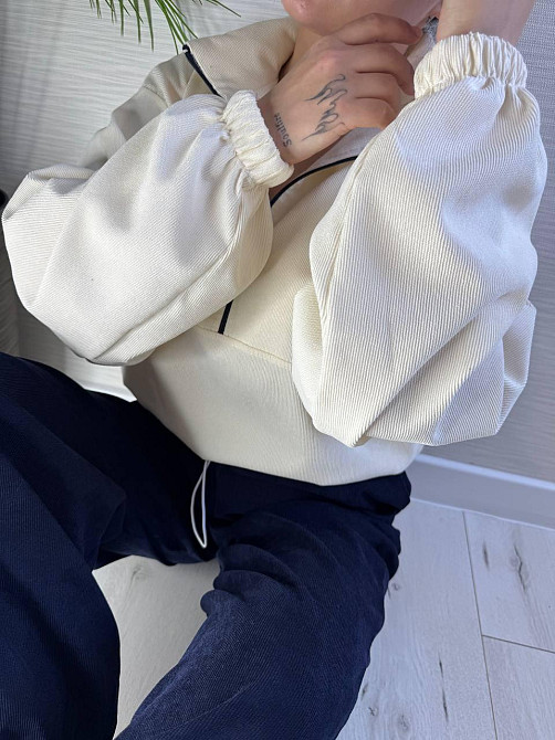 Жіночий стильний повсякденний костюм двійка з мікровельвета Одеса - фото 5