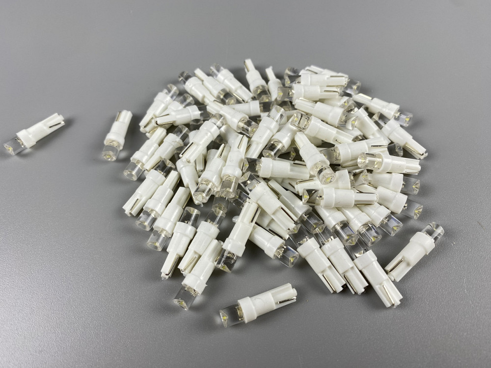 Лампа LED робоче світло 12V цоколь T5 для внутрішнього освітлення авто, лампа на панель приладів Мукачево - фото 5