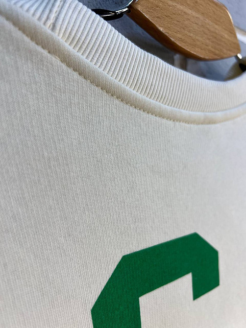 Свитшот женский DAVRAS 8174 оверсайз удлиненная надпись на спине CHICAGO утепленный на флисе one size молочный, молочний, one size Киев - изображение 19