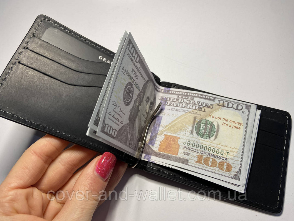 Тонкий затискач для купюр та карток чорного кольору з натуральної шкіри Grande Pelle Onda Київ - фото 1
