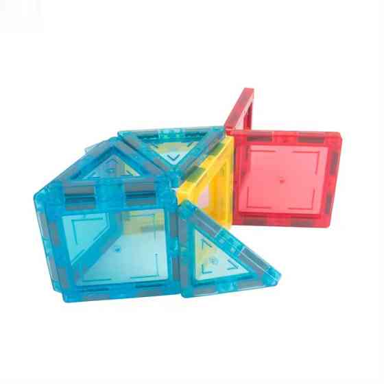 Конструктор магнитный разноцветный детский на 45 деталей Каменец-Подольский