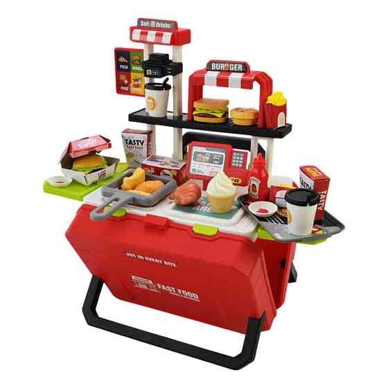 Детская игрушечная кухня 