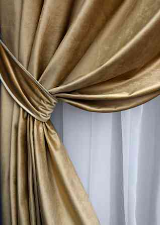 Комплект штор на люверсах VR-Textil Бархат № 1654ш Карамельный 150х280 см 2 шт (37-0230) Киев
