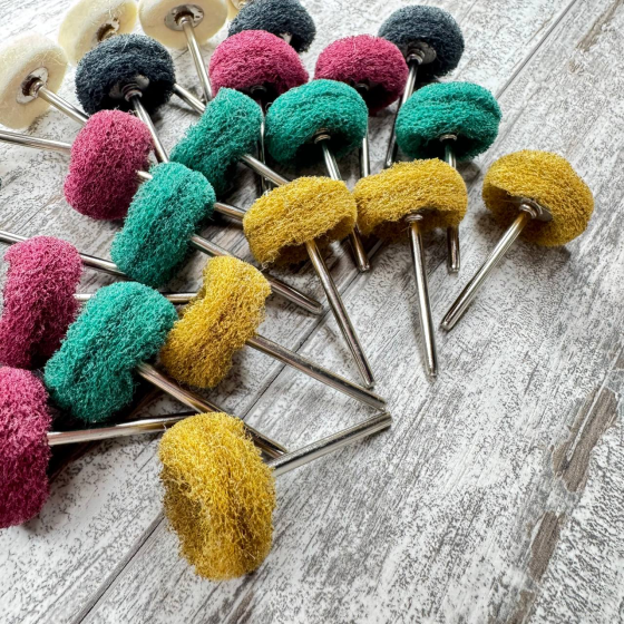 Набор полировальных кругов Ø25 мм для дремеля: абразивные 20 шт и войлочные 5 шт для гравера Киев