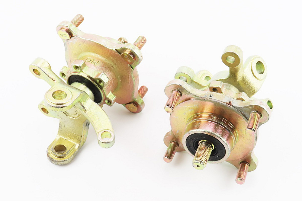 Цапфа (поворотний кулак) ATV 150-250 правий + лівий в зборі з маточкою (на 4 болти) під дискове гальмо (вісь 17мм) Киев - изображение 1