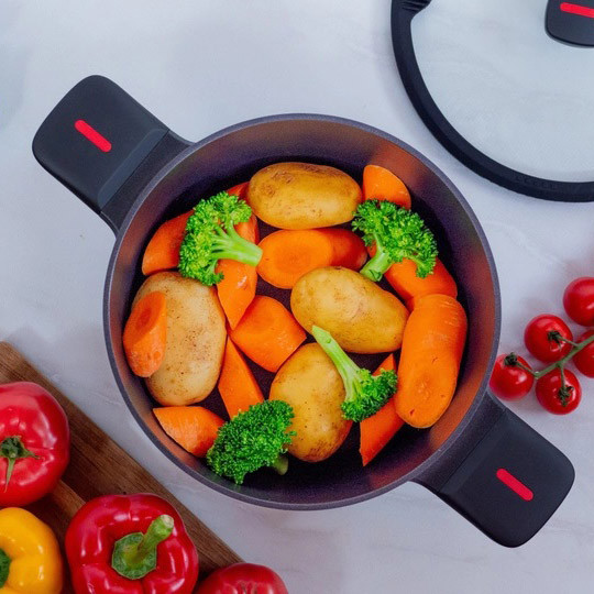 Кастрюля Magio MG-1171 Литая антипригарная 5л 24 см UO-35 Львов - изображение 11