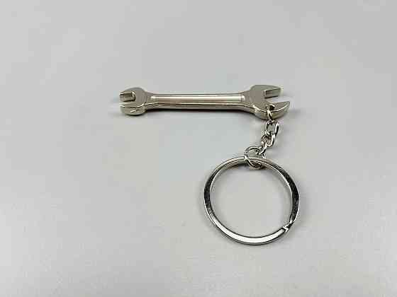 Брелок ріжковий ключ, брелок на ключі для водія, автомобільні брелоки на ключі Мукачево