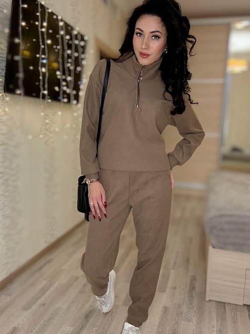 Женский теплый костюм двойка: кофта и штаны вельвет на плотном флисе Кемел, 40/42 Одесса - изображение 1