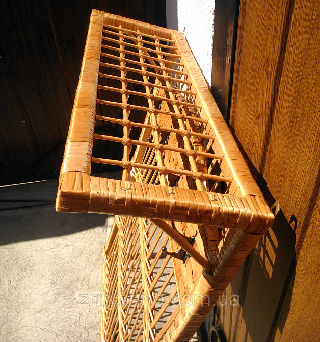 Вешалка плетеная для прихожей кофейная Киев - изображение 6