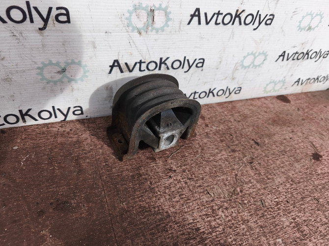 Подушка (опора) двигуна VW T5 T6 2.0 tdi 2003-2019 (7E0199848) Ковель - фото 1