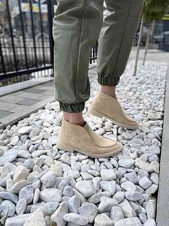 Daragani Черевики жіночі Daragani бежеві натуральна замша высота 9 см размеры 37-39 (4168) Коломыя