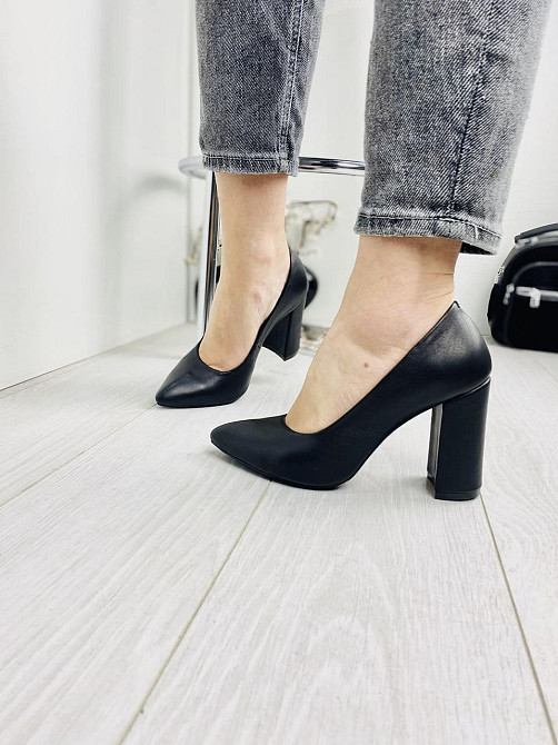 Ilona Туфлі жіночі ILONA чорні натуральна шкіра каблук 9.5 см розміри 36-40 (3192) Коломия - фото 4