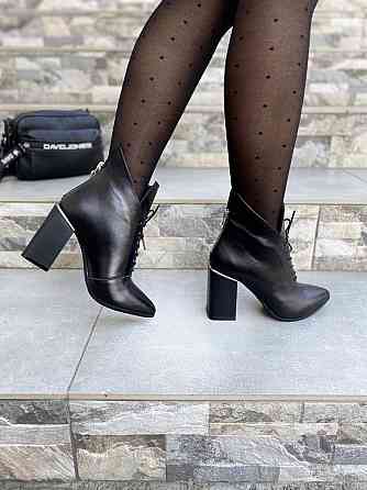 Wright Черевики жіночі WRIGHT чорні натуральна шкіра каблук 10см 35р.36р.37р.38р. (4190) Коломыя