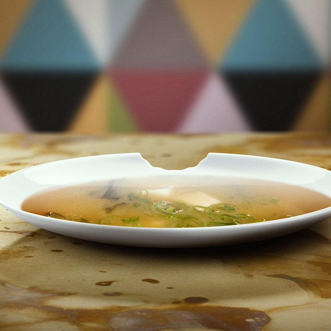 Набір із двох надкушених глибоких тарілок Tassen, 24 см, фарфор Рівне - фото 7