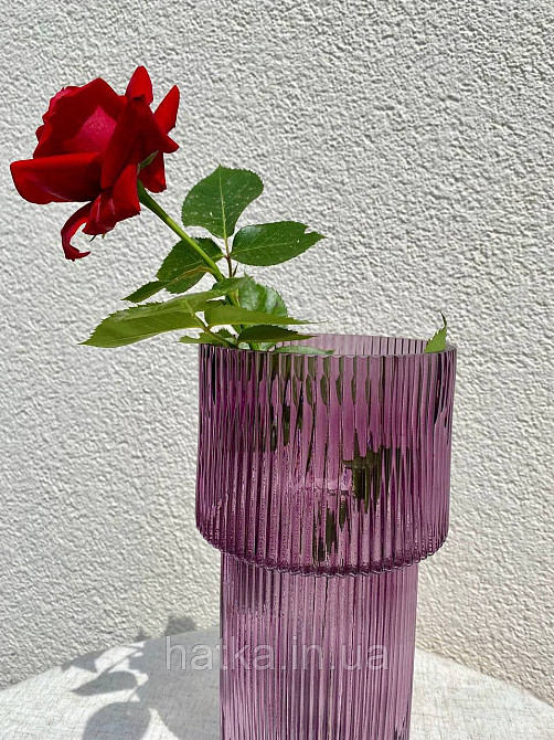 Ваза скляна 14,5*14,5*30 см "Тафт" рожеве товсте скло Київ - фото 1