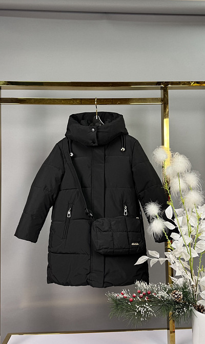 Детская зимняя куртка - пальто для девочки с сумкой 122,128,134,140 черная Николаев - изображение 1