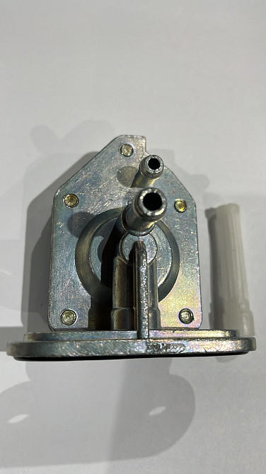 Кран вакуумний скутер Ямаха Йог 2JA Мукачево - фото 1