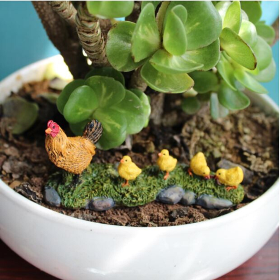 Декоративная фигурка Курица с цыплятами мини-сада флорариума микроландшафта кашпо микропейзажа вазона Одесса
