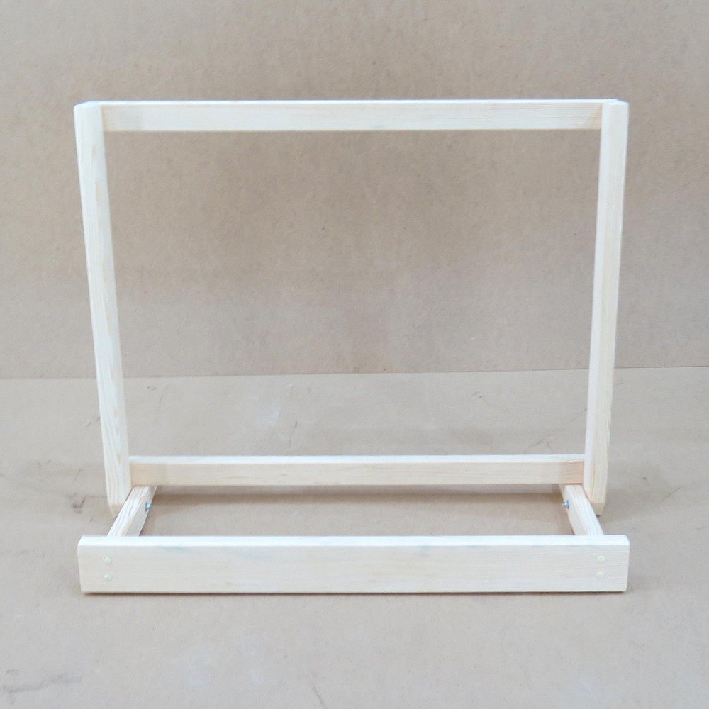 Напольная стойка для гитар 