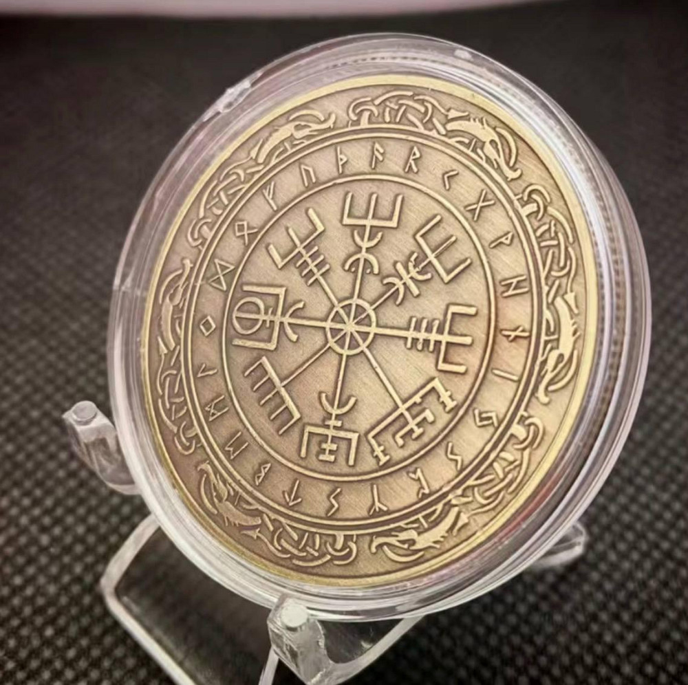 Монета Вегвізір компас вікінгів руни амулет шлях і захист скандинавський символ Київ - фото 2