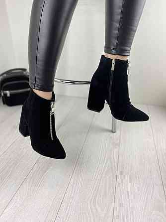 Замшеві черевики жіночі демісезонні весна-осінь чорні на стійкому каблуці р. 36, 37 2726 Коломия