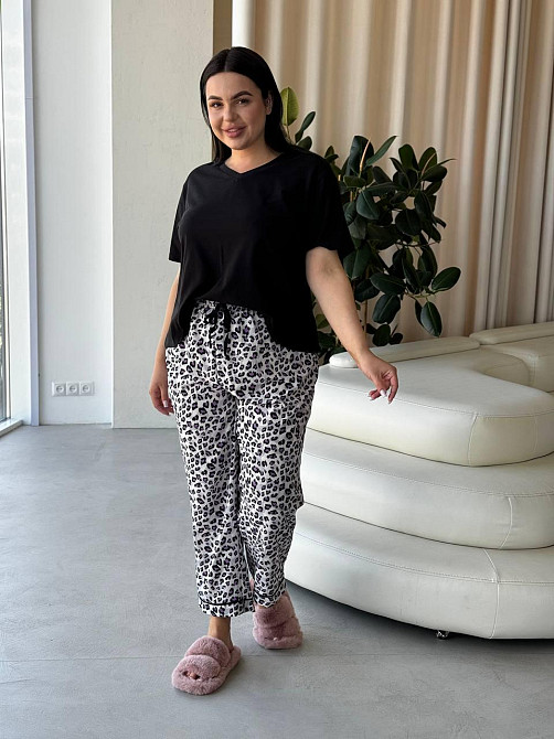 Женская летняя пижама больших размеров Футболка и штаны Домашний костюм Одежда для дома фиолетовый  леопард Одесса - изображение 7