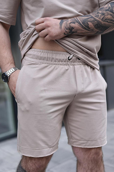 Короткі шорти Чоловічі на літо до колін з Кишенями Двунитка Breeze бежеві Одеса - фото 3