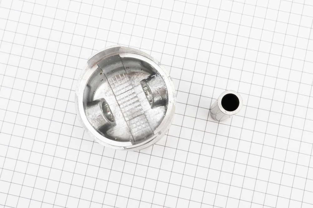 УЦІНКА МБ-D177F/188F Поршень к-кт 177F 77mm STD, (палець 18mm) (іржавий, див. фото) Київ - фото 2