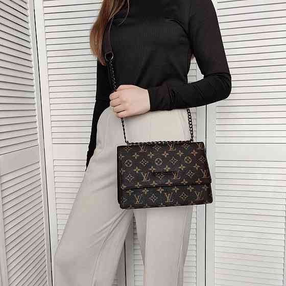 Брендова жіноча сумка. Жіноча сумка маленька через плече. Київ