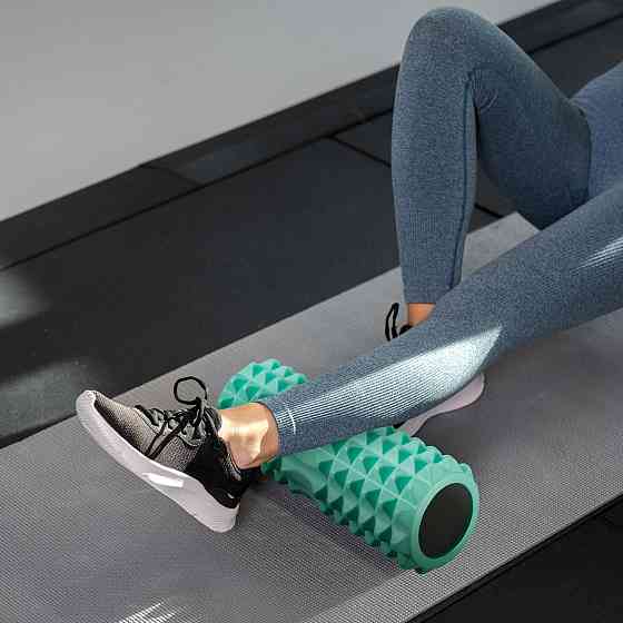 Массажный ролик Gymtek для йоги и фитнеса EVA 33*11см мятный Киев