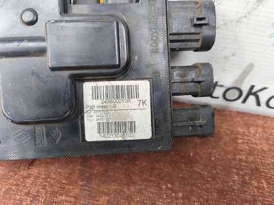 Блок АКБ Renault Megane III 2008-2015 (243800010R) Ковель